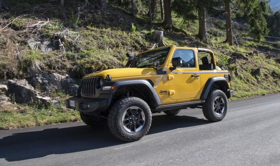  Jeep Wrangler Rubicon 1941 by Mopar (JL) 2019 года  (фото 20 из 35)